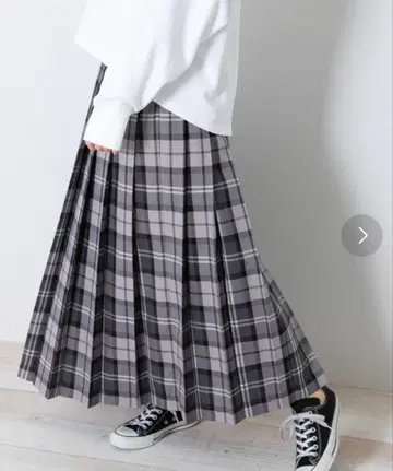 어반 리서치 써니 라벨 체크 플리츠 이지 스커트