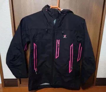 Bailo 바이로 방수 후드 부착 자켓 블랙/핑크