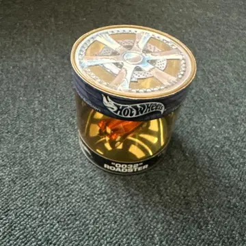 Hot Wheels 0032 ROADSTER