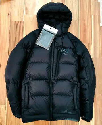 Burton [ak] 익스페디션 다운 자켓 사이즈 XS