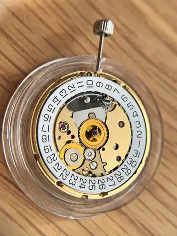 ETA2824-2 스위스산 무브먼트 자동 와인딩