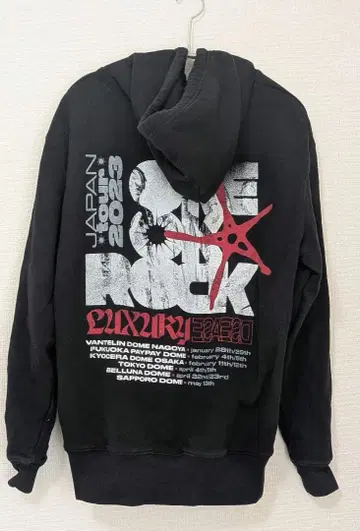 원오크록 후드티 2023