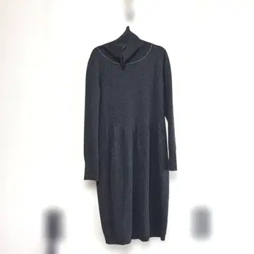 파비아나 필리피 차콜 그레이 니트 원피스 무릎 아래 기장 루체 부착