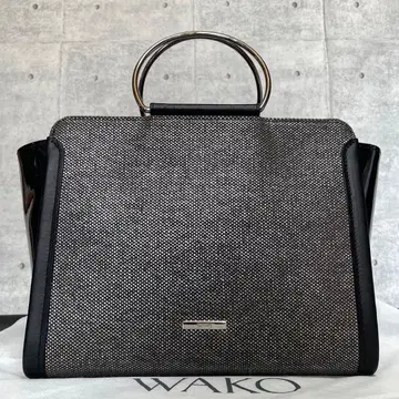 새상품급 WAKO 긴자 와코 블랙 캔버스 x 패턴트 레더 핸드백