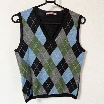 폴스미스 아가일 무늬 V넥 니트 베스트