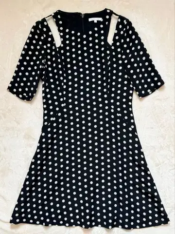 PATRIZIA PEPE 실크 도트 무늬 어깨 트임 원피스 40