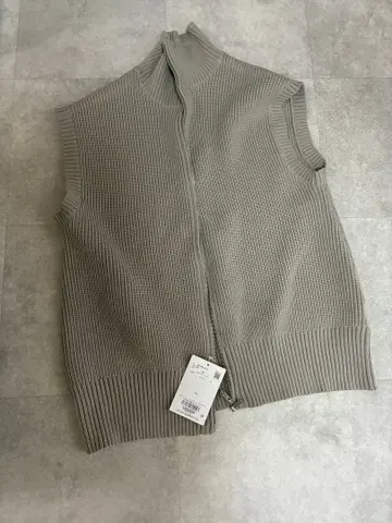 택 포함 새상품 VIS 더블 지퍼 니트 베스트 프리 사이즈