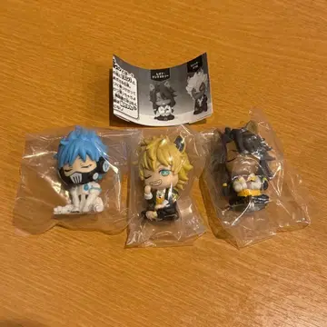 트위스티드 원더랜드 어깨 쿵 Fig 레오나 라기 오르토