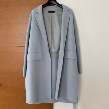 스터닝 루어 리버 코트