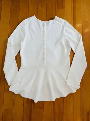 PLST 펄 버튼 페플럼 니트 화이트 M