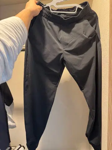 블랙 조거 팬츠