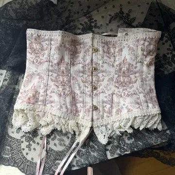 아비에타주 코르셋