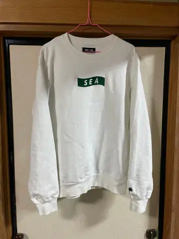 갓 셀렉션 xxx 윈드 앤 씨 맨투맨