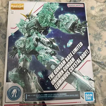 MG 유니콘 건담 빛의 결정체