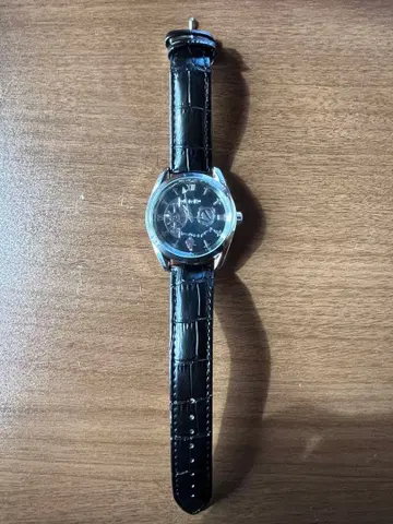 자동 시계 블랙 다이얼 가죽