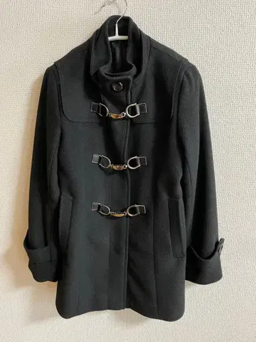 블랙 더플 코트 토글 버튼 포함