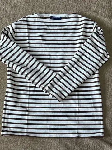 SAINT JAMES 생성 x 브라운 T5 공식 매장 구매