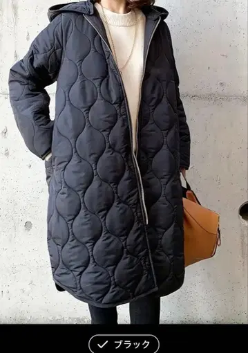 블랙 퀼팅 자켓 후드 부착