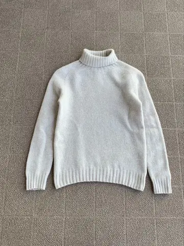 MORRIS & SON 터틀넥 스웨터