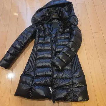 TATRAS 블랙 다운 자켓