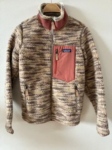 Patagonia 클래식 레트로-X 재킷 S 사이즈