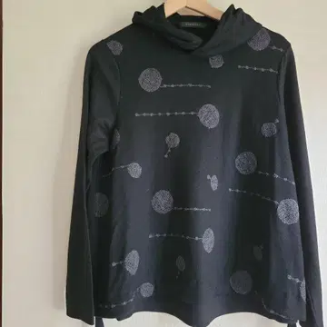 크레센트 후드 부착 압축 니트 [ 컨디션 최상 ]