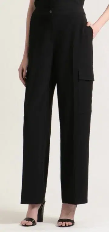 Theory 블랙 크레이프 카고 와이드 팬츠