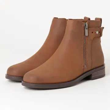 [ 한 번 착용 ] Clarks 천연 가죽 부츠 브라운