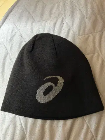 ASICS 블랙 니트 모자 리버서블 미사용 새상품