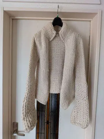 I.S. 크림색 니트 가디건 니트 아우터