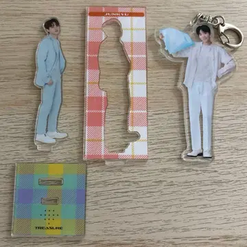 TREASURE 준규 아크릴 스탠드 JUNKYU