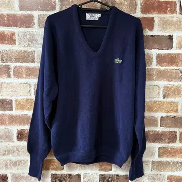 LACOSTE 네이비 V넥 스웨터 M 사이즈 빈티지