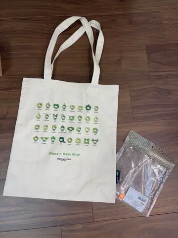 일본관 키티 토트백