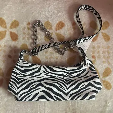 Bershka 제브라 패턴 백