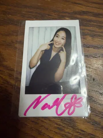 카와카미 나나미 친필 사인 폴라로이드