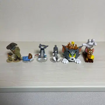 톰과 제리 피규어 세트