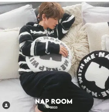 [ 미개봉 새상품 ] Naptime 냅룸 라운드 쿠션 화이트