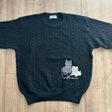 Black&White 스웨터