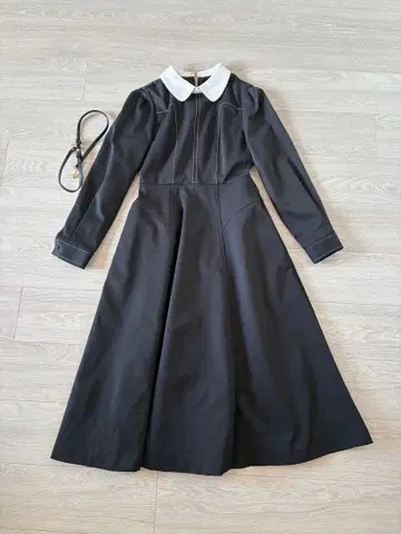 셀포드 비트 벨트 포함 플레어 원피스 롱 긴팔 36 블랙