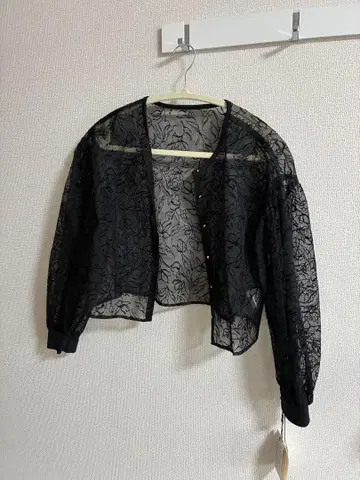 시어 플라워 무늬 가디건 블랙 kaene YAMADA online