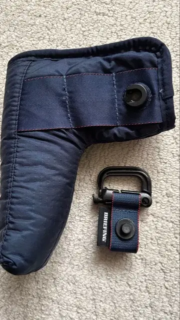 BRIEFING 퍼터용 골프헤드커버 네이비