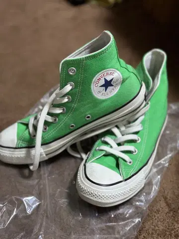 새상품급 컨버스 ALL STAR 여성용 하이컷