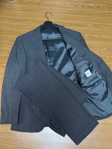 정장 셀렉트 스트라이프 비즈니스 정장 그레이