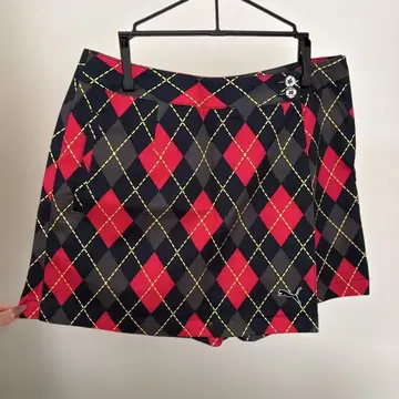 PUMA 아가일 체크 큐롯 64