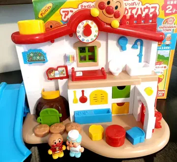 호빵맨 처음 하우스