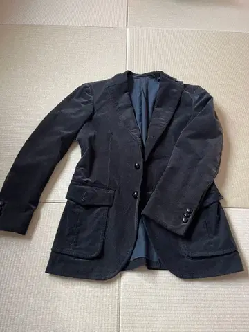 TOMORROWLAND 블랙 테일러드 자켓