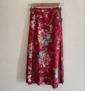 초레어 잉게보그 랩 스커트