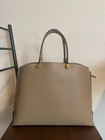 [ 새상품급 ] E'POR Y BAG Medium