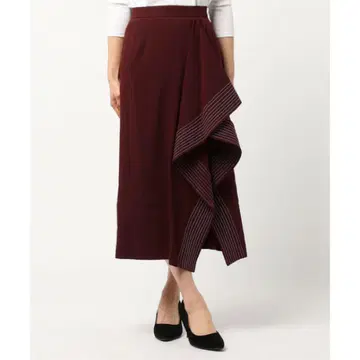 르쉘블루 비대칭 롱 스커트 사이드 프릴 M