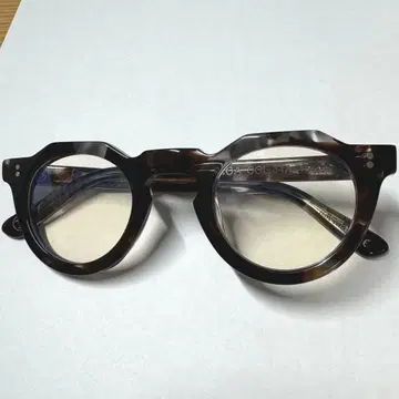 Lesca Lunetie PICA 34A 레스칼네티에 피카